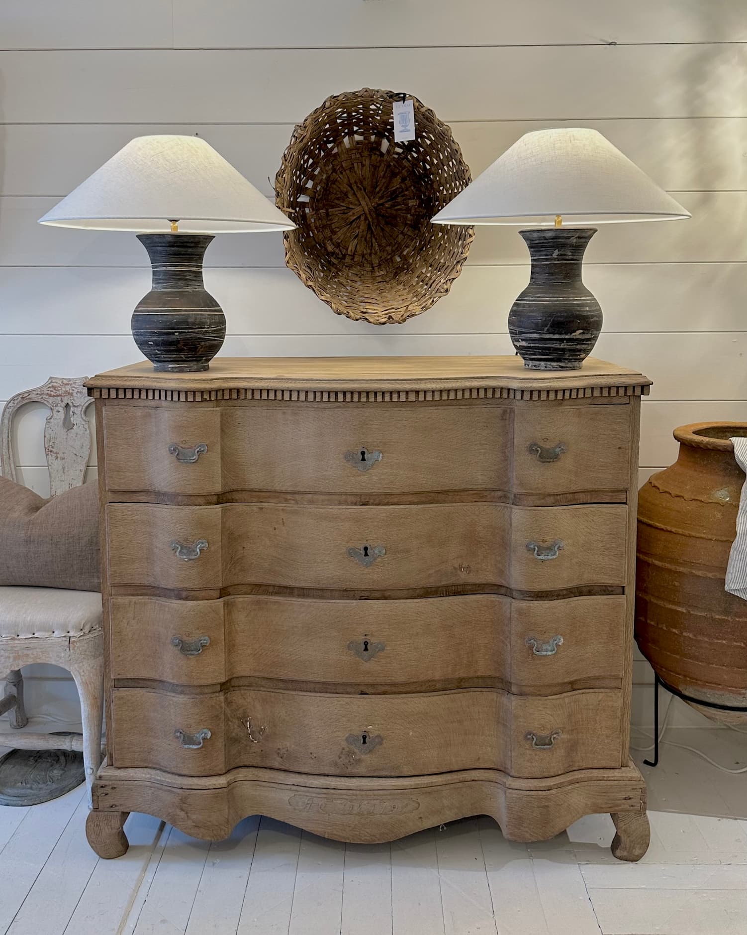 Pair of Han Dynasty Style Lamps - White Linen