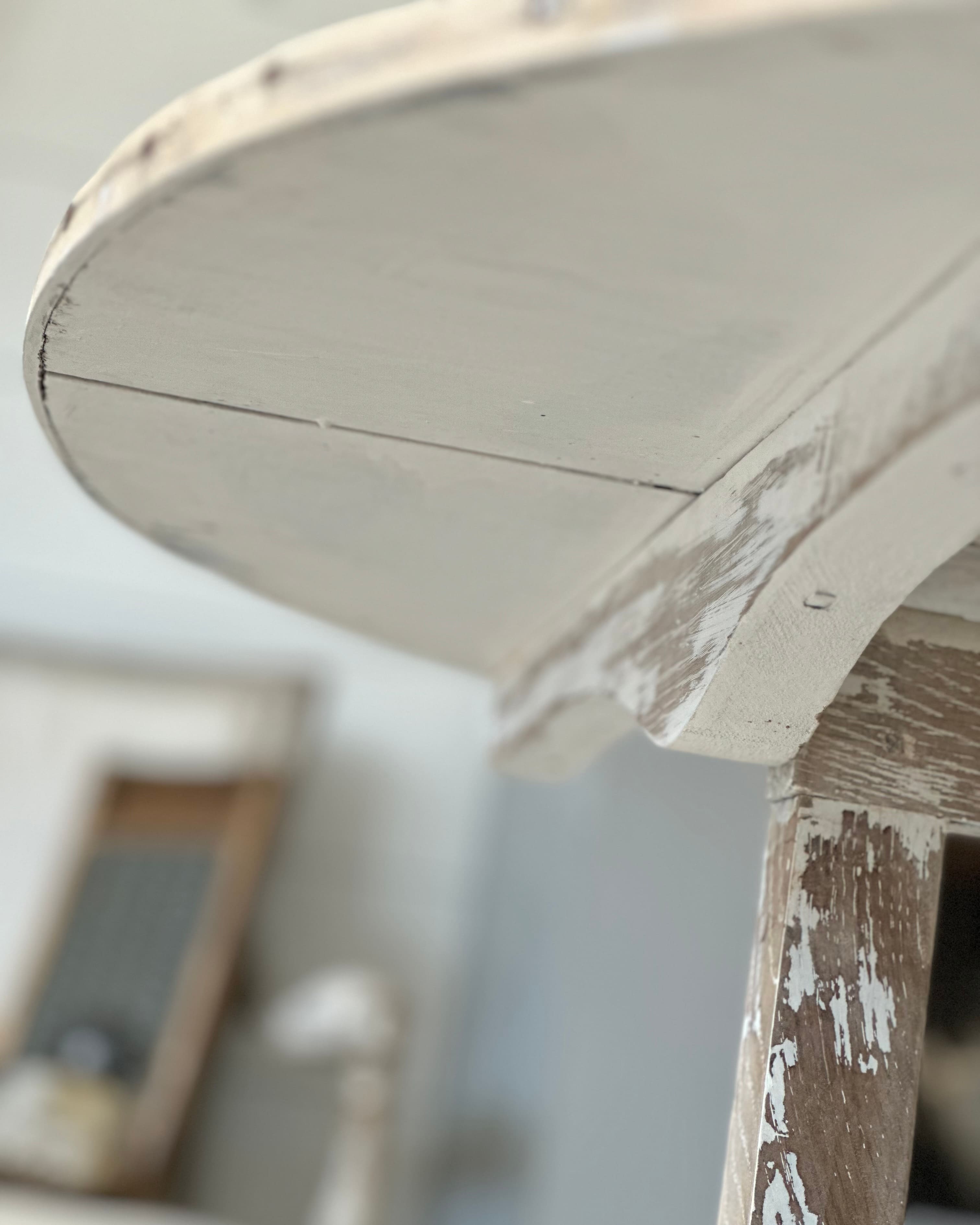 French Vendange Tilt-Top Table