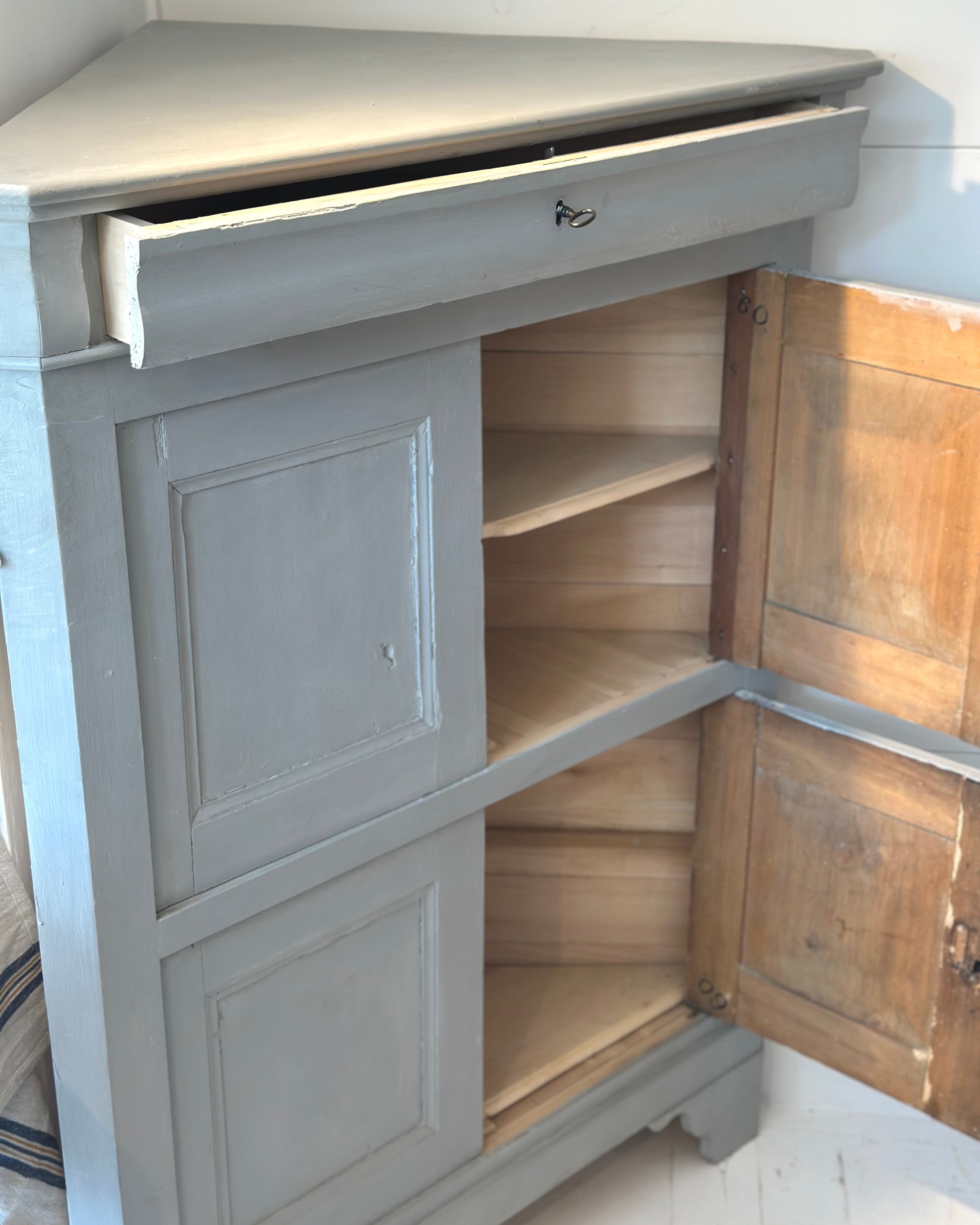 Antique Painted Corner Cupboard & Key