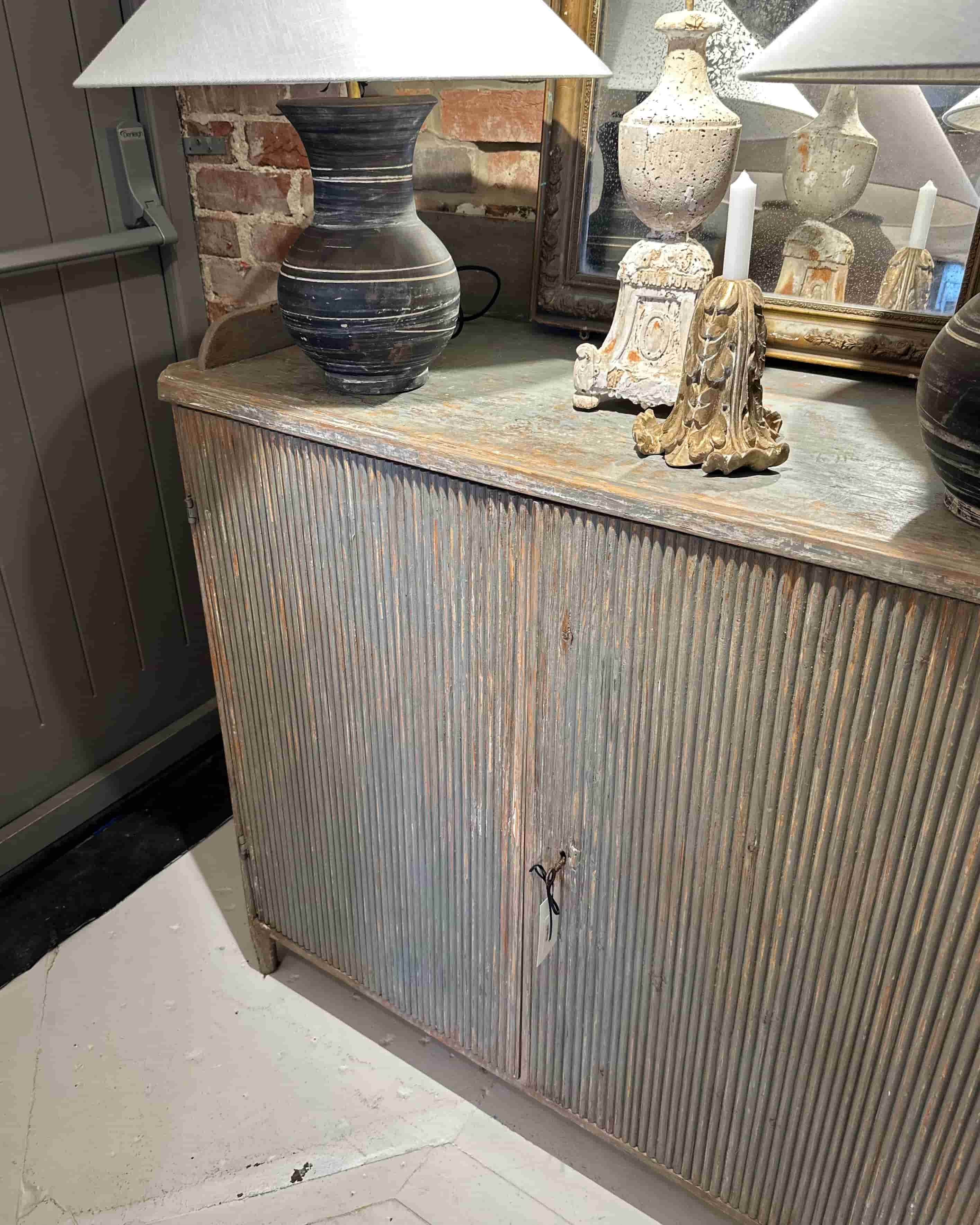 Swedish Reeded - Front Commode