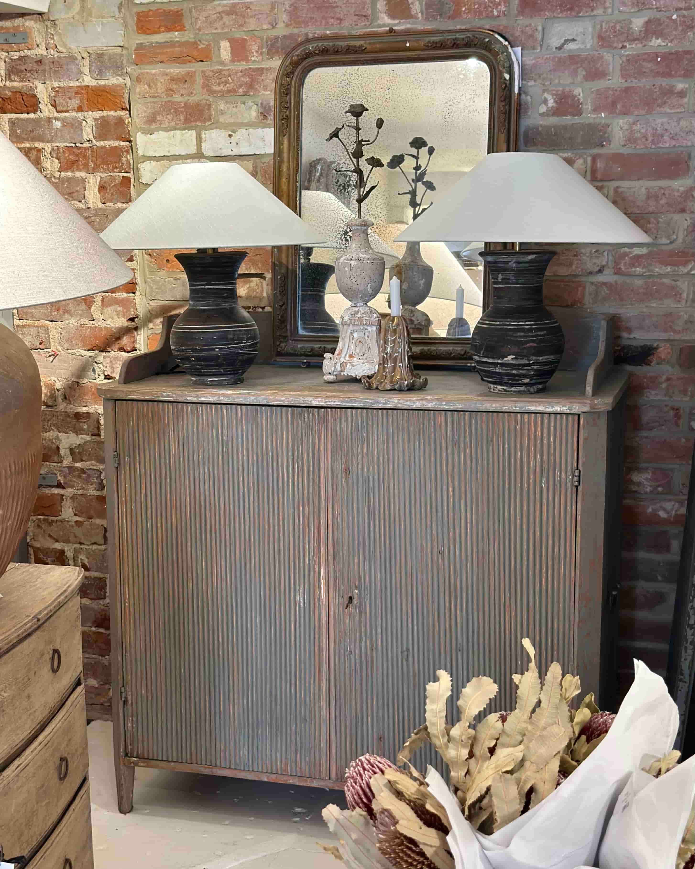 Swedish Reeded - Front Commode